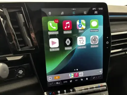 Photo 26 Renault Austral  E-Tech hybrid 200