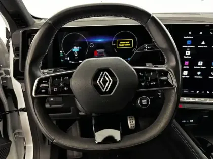 Photo 14 Renault Austral  E-Tech hybrid 200