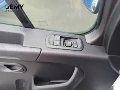 Photo 11 Renault Master  FGN TRAC F3500 L2H2 BLUE DCI 135