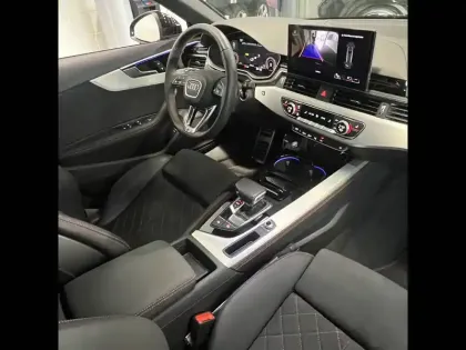 Photo 35 Audi A4  Avant 40 TDI 204 S tronic 7 Quattro