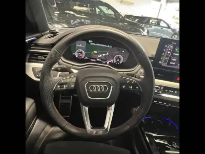 Photo 33 Audi A4  Avant 40 TDI 204 S tronic 7 Quattro