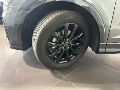 Photo 44 Audi Q3  Sportback 35 TFSI 150 ch S tronic 7