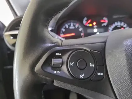 Photo 26 Opel Corsa  1.2 Turbo 100 ch BVM6