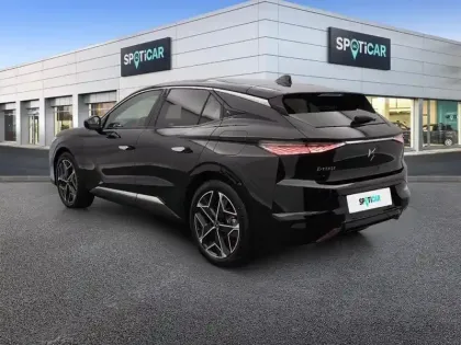 Photo 29 DS DS 4  Hybride Rechargeable 225 EAT8 Etoile - Alcantara