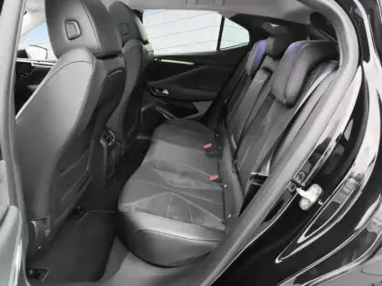 Photo 22 DS DS 4  Hybride Rechargeable 225 EAT8 Etoile - Alcantara