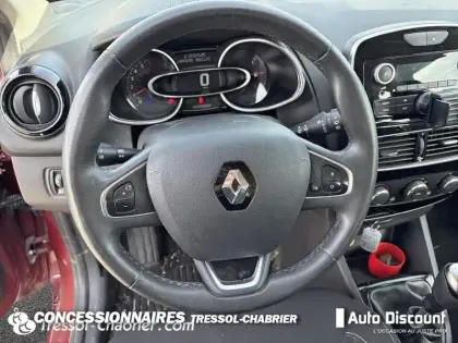 Photo 11 Renault Clio  Estate 1.2 16V 75 Zen