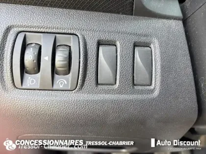 Photo 12 Renault Clio  Estate 1.2 16V 75 Zen