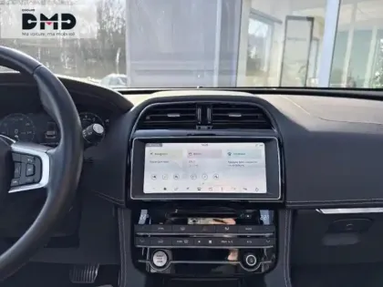 Photo 6 Jaguar F-Pace  2.0T 250ch R-Sport AWD BVA8