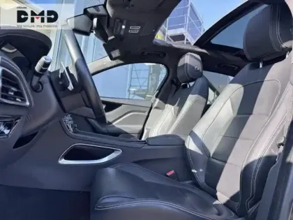 Photo 8 Jaguar F-Pace  2.0T 250ch R-Sport AWD BVA8