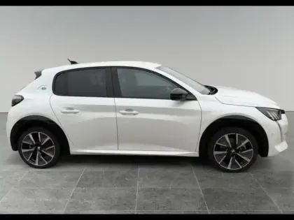 Photo 50 Peugeot 208  e- 136ch GT