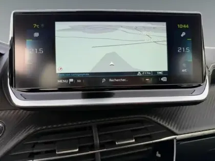 Photo 14 Peugeot 208  e- 136ch GT