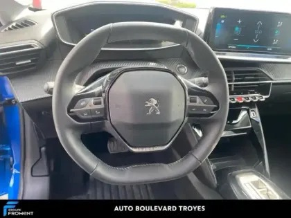 Photo 8 Peugeot 208  e- 136ch Allure Pack