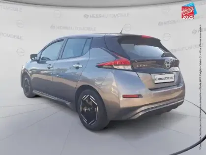 Photo 7 Nissan Leaf  150ch 40kWh Acenta 22 Camera