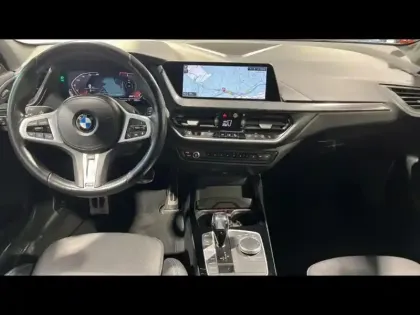 Photo 8 BMW Serie 1 Série 1 118iA 136ch M Sport DKG7