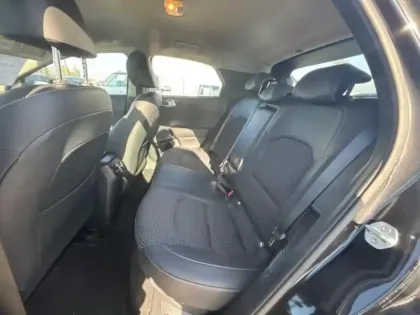 Photo 11 Kia Xceed  1.6 GDi 105ch + Plug-In 60.5ch Design DCT6