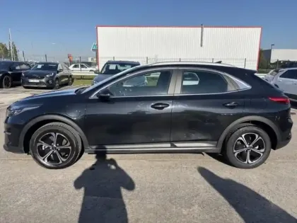 Photo 8 Kia Xceed  1.6 GDi 105ch + Plug-In 60.5ch Design DCT6