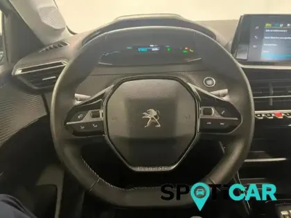 Photo 12 Peugeot 208  e- 136ch Active Pack