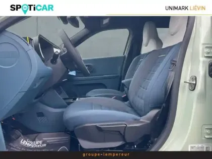 Photo 10 Fiat Grande Panda  Electrique 113ch La Prima