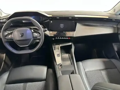 Photo 8 Peugeot 308  PHEV 180ch Allure e-EAT8