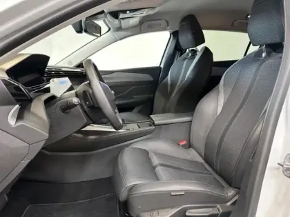 Photo 9 Peugeot 308  PHEV 180ch Allure e-EAT8