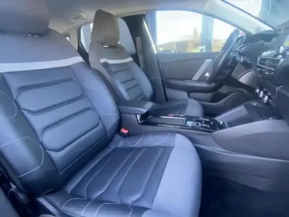 Photo 33 Citroën C4 III BlueHDi 130 S&amp;S EAT8 Shine