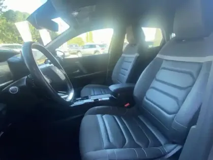 Photo 20 Citroën C4 III BlueHDi 130 S&amp;S EAT8 Shine