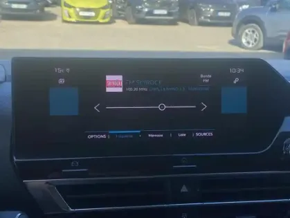 Photo 13 Citroën C4 III BlueHDi 130 S&amp;S EAT8 Shine