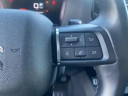 Photo 5 Citroën C4 III BlueHDi 130 S&amp;S EAT8 Shine