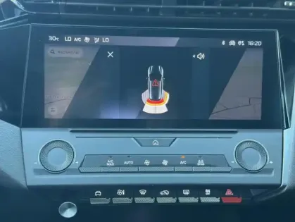 Photo 7 Peugeot 308 III BlueHDI 130 ACTIVE PACK