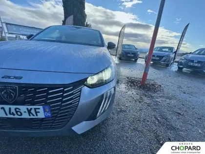 Photo 21 Peugeot 208  100 S&S BVM6
