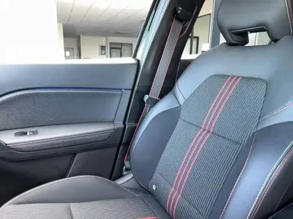 Photo 40 Renault Captur  E-Tech 145 - 21B