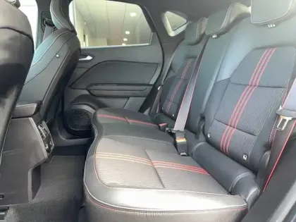 Photo 23 Renault Captur  E-Tech 145 - 21B