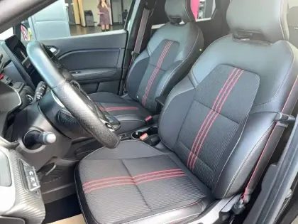 Photo 9 Renault Captur  E-Tech 145 - 21B