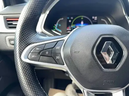 Photo 31 Renault Captur  E-Tech 145 - 21B