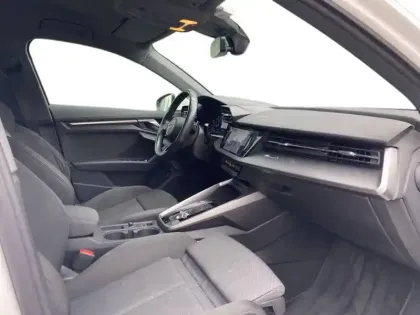 Photo 48 Audi A3  Sportback 40 TFSIe 204 S tronic 6