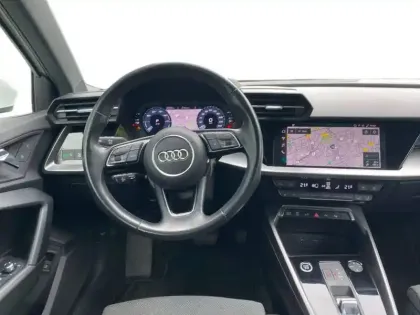 Photo 51 Audi A3  Sportback 40 TFSIe 204 S tronic 6