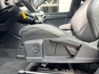 Photo 70 Audi Q3  35 TFSI 150 ch S tronic 7