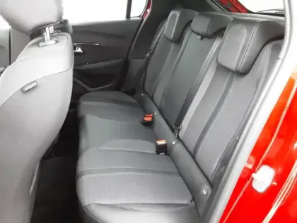 Photo 11 Peugeot 208  Electrique 50 kWh 136ch