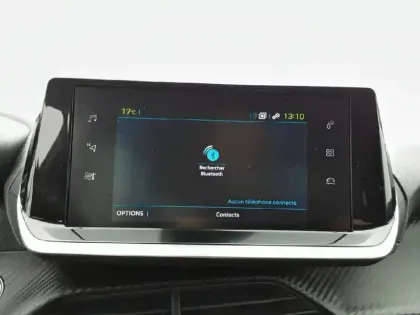 Photo 23 Peugeot 208  Electrique 50 kWh 136ch