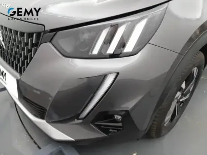 Photo 15 Peugeot 2008  PureTech 130 S&S EAT8