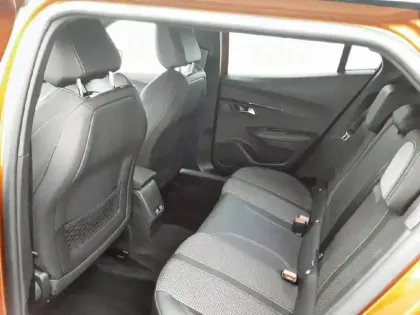 Photo 11 Peugeot 2008  Electrique 136 ch