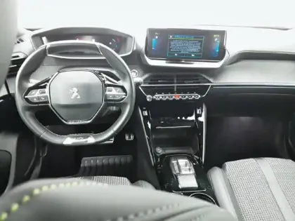 Photo 7 Peugeot 2008  Electrique 136 ch