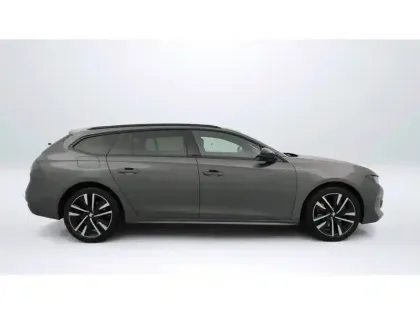 Photo 9 Peugeot 508  SW Hybrid 225 e-EAT8