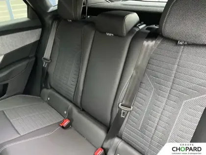 Photo 18 Peugeot 3008  Plug-in Hybrid 195 e-DCS7