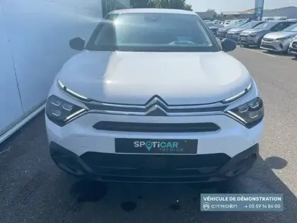 Photo 32 Citroën C4 e- 136 ch Automatique