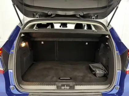 Photo 17 Renault Captur  E-Tech full hybrid 145