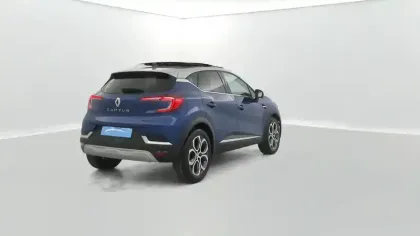 Photo 4 Renault Captur  E-Tech full hybrid 145