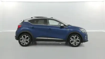 Photo 5 Renault Captur  E-Tech full hybrid 145