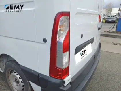 Photo 33 Renault Master  FGN TRAC F3500 L2H2 BLUE DCI 135