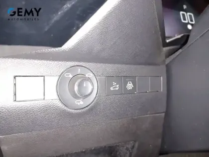 Photo 31 DS DS 7 DS7 Crossback PureTech 225 EAT8